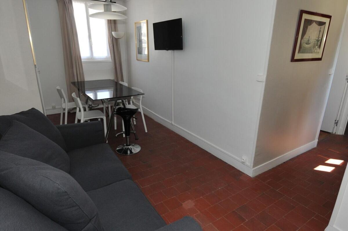 Le Maupassant, Appartement 50M2 Pour 6 Personnes Руан Экстерьер фото